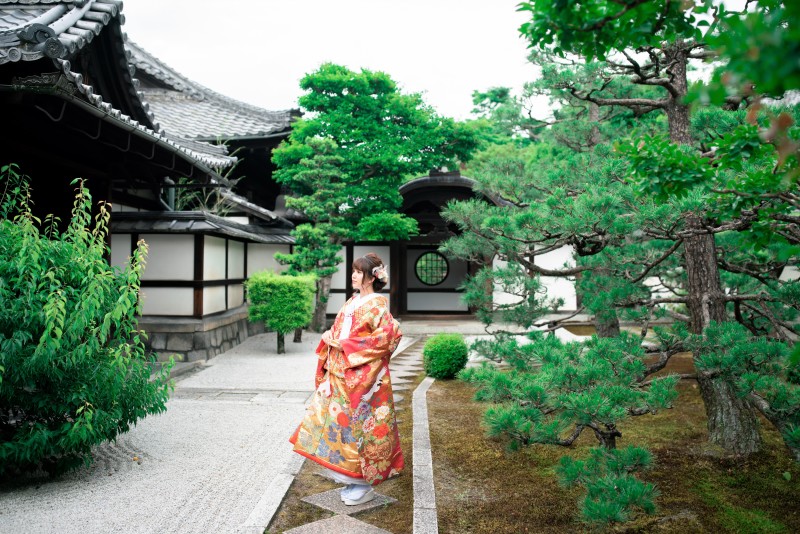 Arch Bridal_神社・寺院で撮影できる