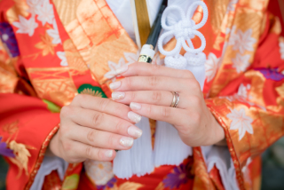 Arch Bridal_後ろ姿&お手元ショット