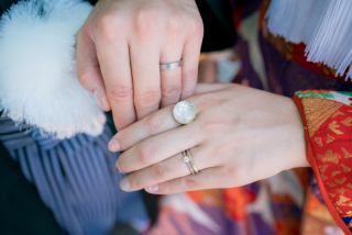 Arch Bridal_後ろ姿&お手元ショット