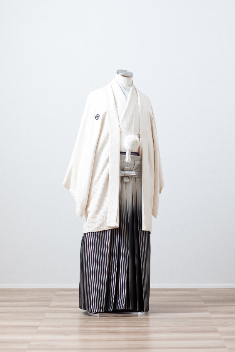 白紋付&times;グラデーション袴