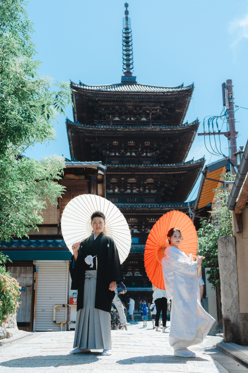 塔を入れた全身ショット