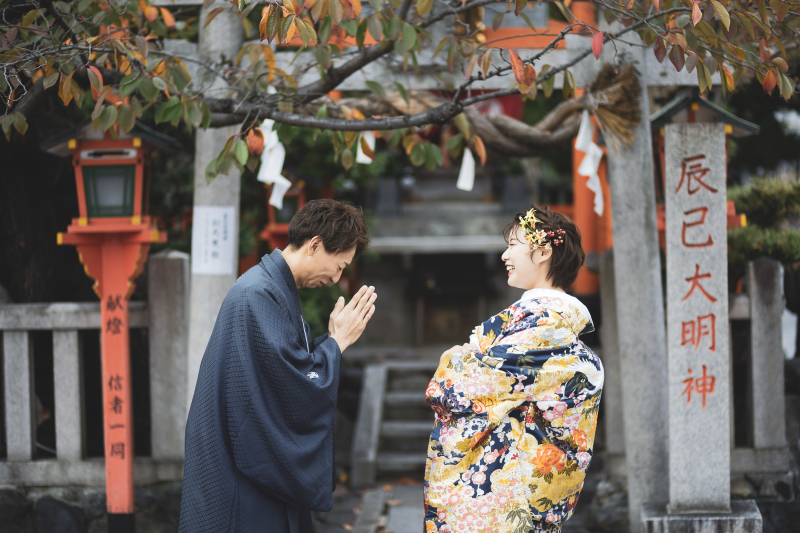 巽神社前で