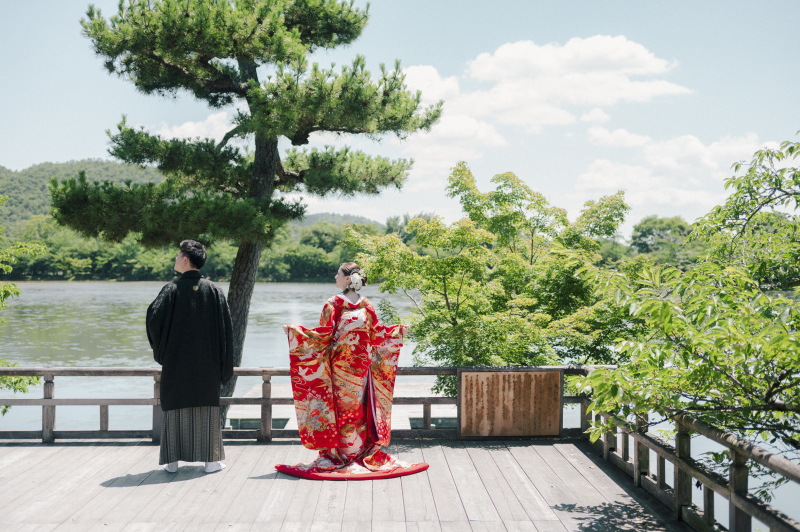 色打掛に着替えて