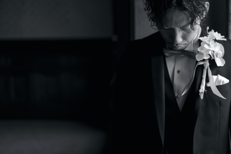 モノクロで雰囲気を