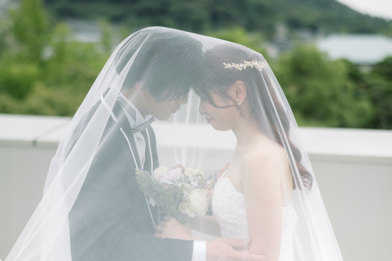 屋外でのベールを使った撮影