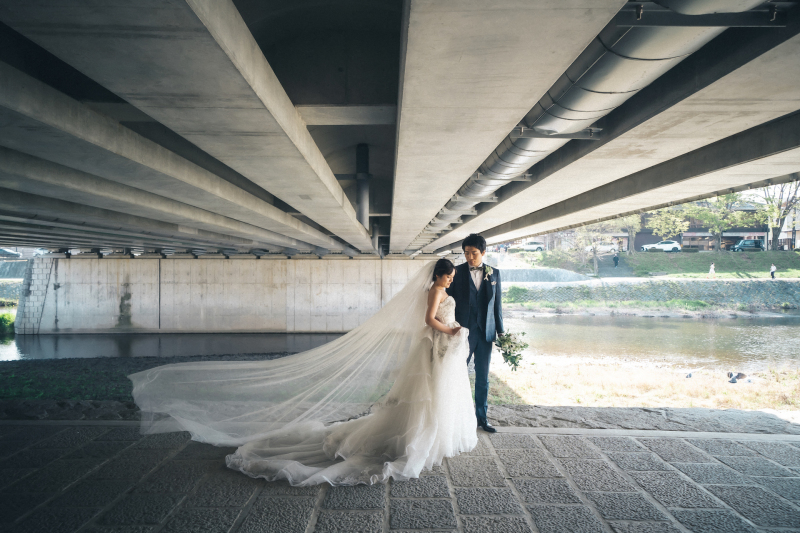 洋装ならではのダイナミックさを