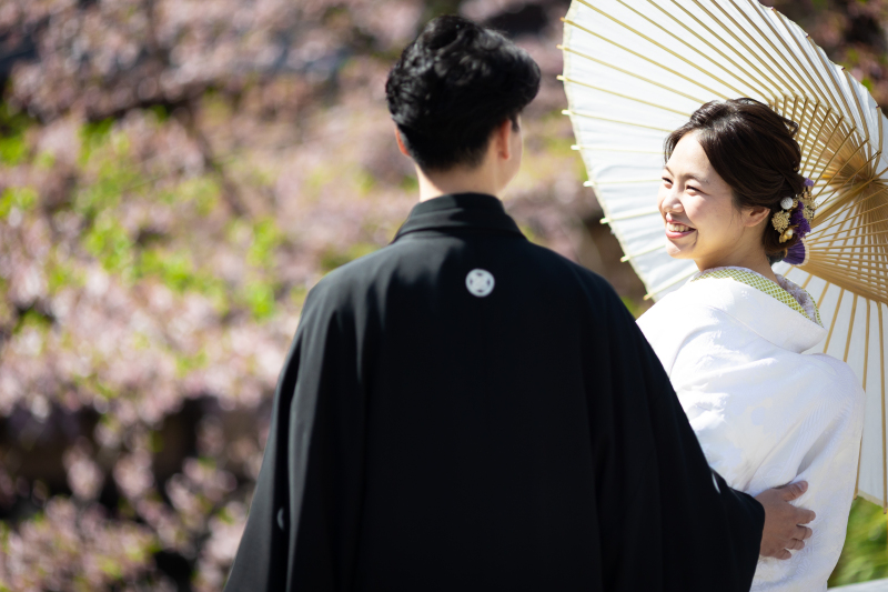 ピンクと緑が明るい雰囲気を演出