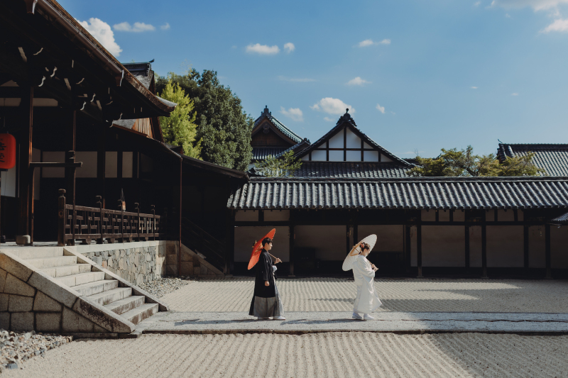 お寺から外へ