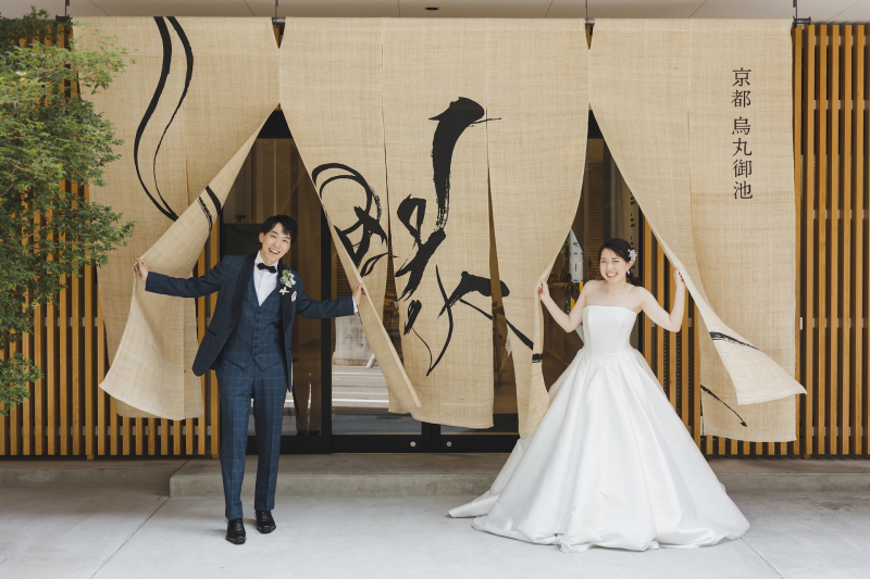 最後は暖簾前で