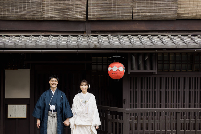 ネイビー紋付と白無垢