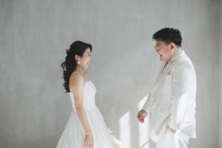 秋にはロケとスタジオの組み合わせを