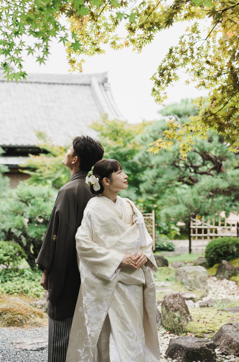 京都の美しい寺院で紡ぐ、ふたりの記念の前撮り時間