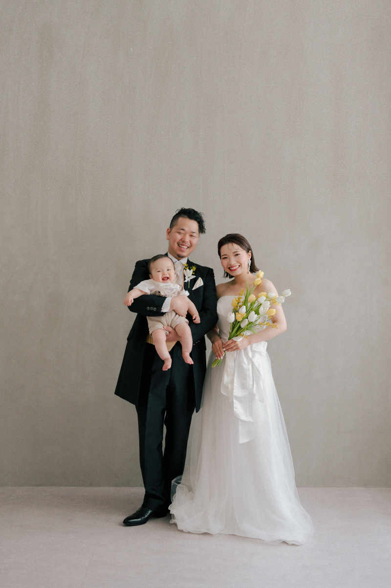 笑顔の家族写真