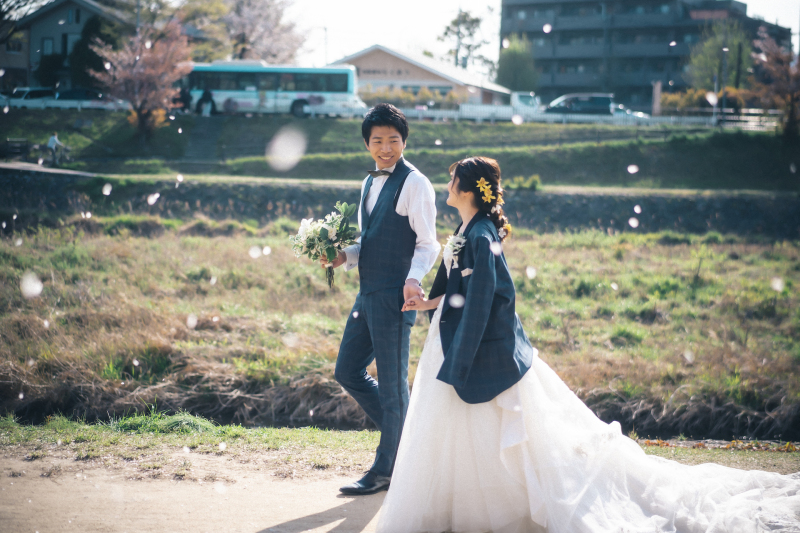 午後からは洋装で鴨川へ