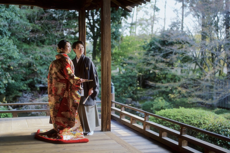 後半は色打掛へ