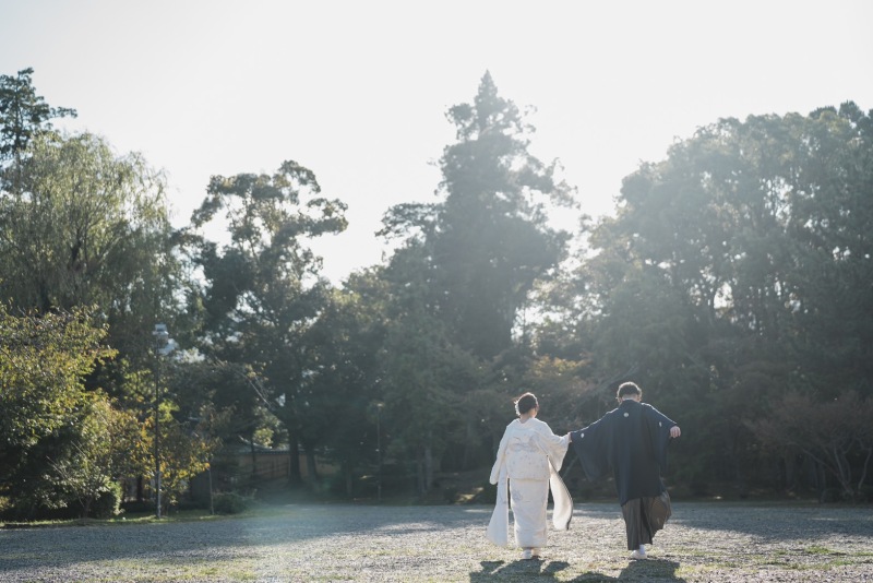 お寺の中に入っていきます