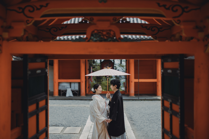 お寺の中へ