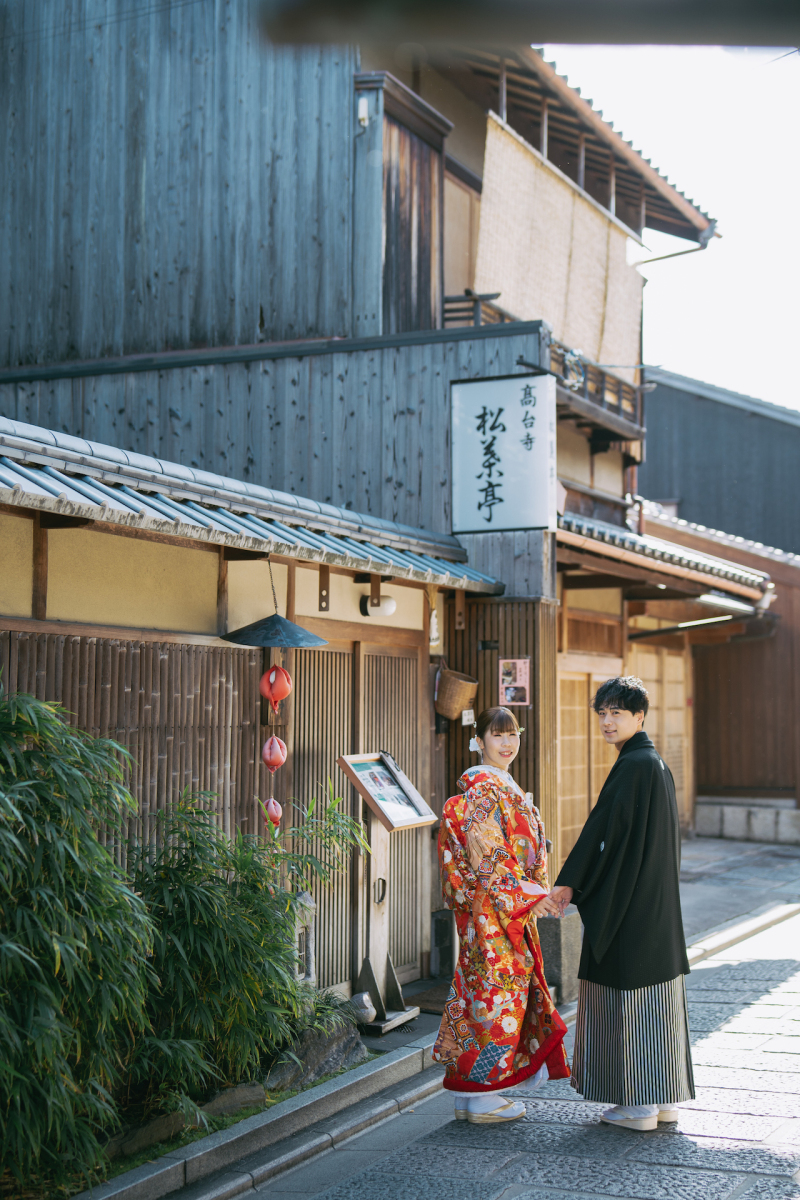 初めは色打掛で