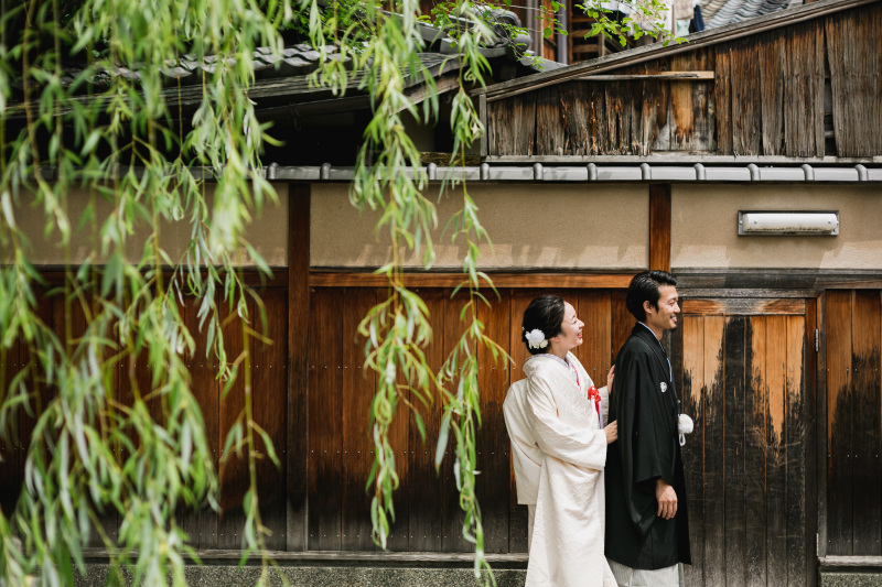 カメラ目線じゃない自然な動きや表情を大切にしています。