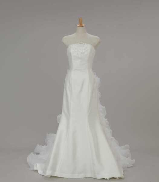 ウェディングドレス