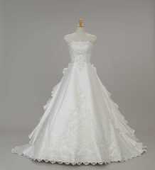 ウェディングドレス