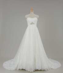 ウェディングドレス