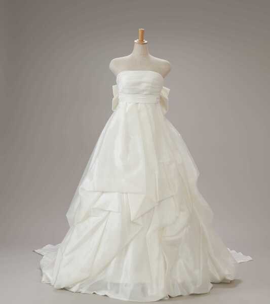 ウェディングドレス