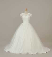 ウェディングドレス