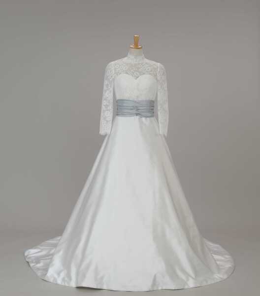 ウェディングドレス