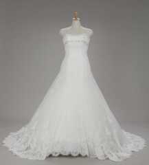 ウェディングドレス