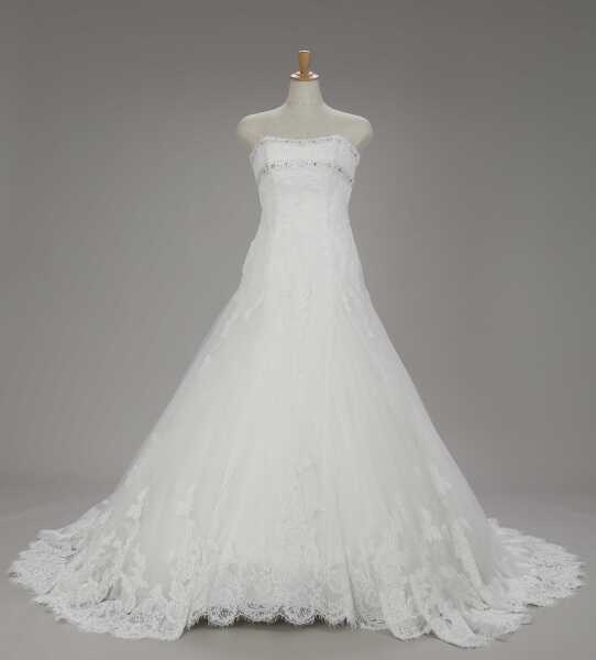 ウェディングドレス