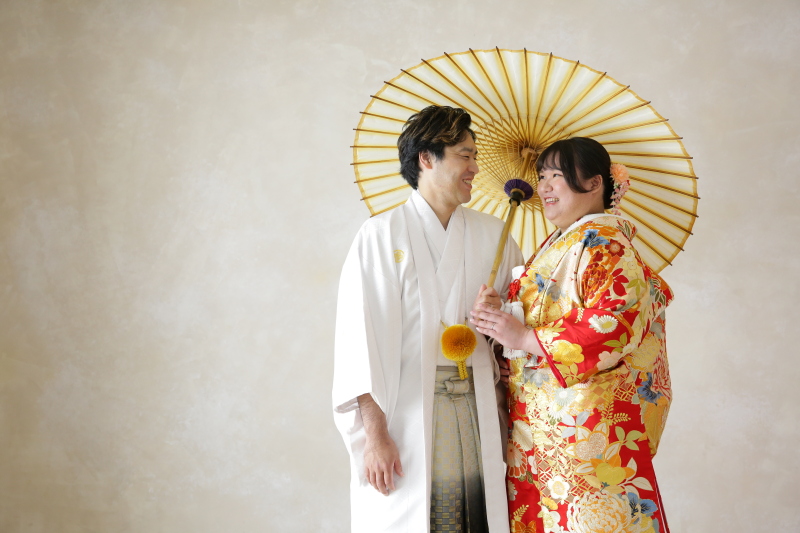 和装スタジオ -色打掛&紋付袴-