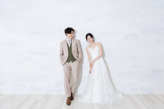 【Photorait限定】10月末まで　全て込みで￥45,000!ウェディング×マタニティドレススタジオ撮影　データ80カット