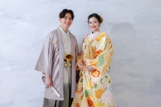 【Photorait限定】10月末まで　全て込みで￥45,000!白無垢×色打掛スタジオ撮影　データ80カット付き