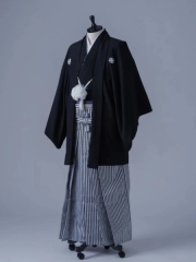  黒×シルバーストライプ