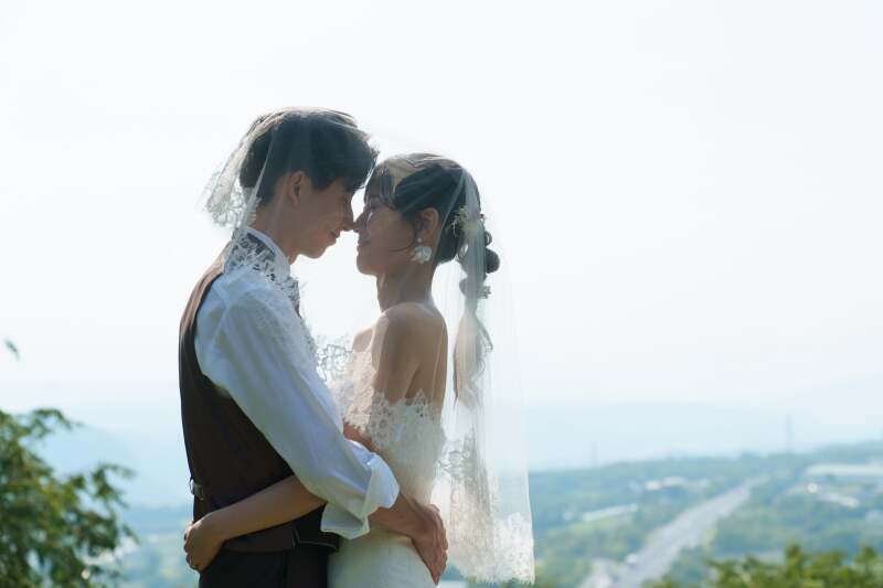 同じベールのなかで