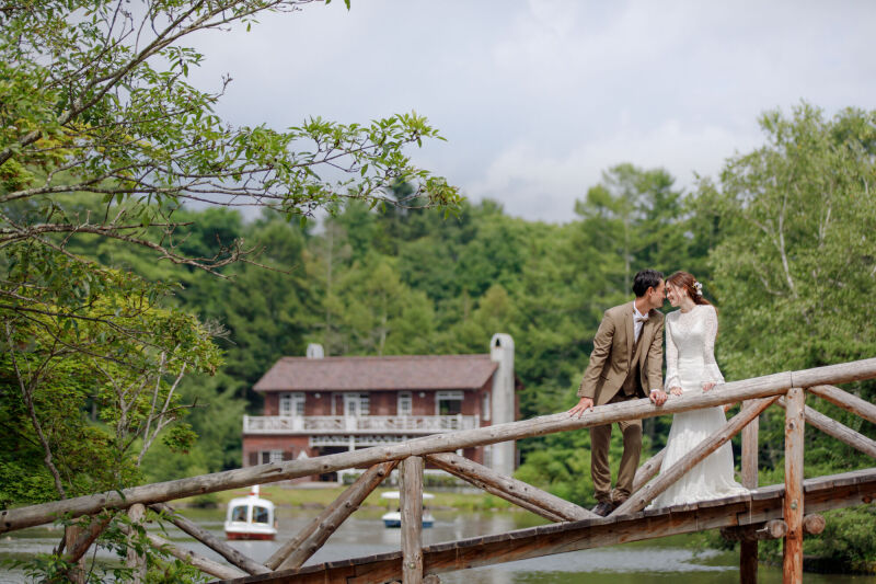 額をくっつけて