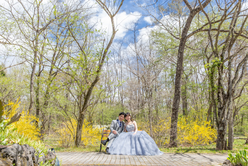 ベンチに座って♪