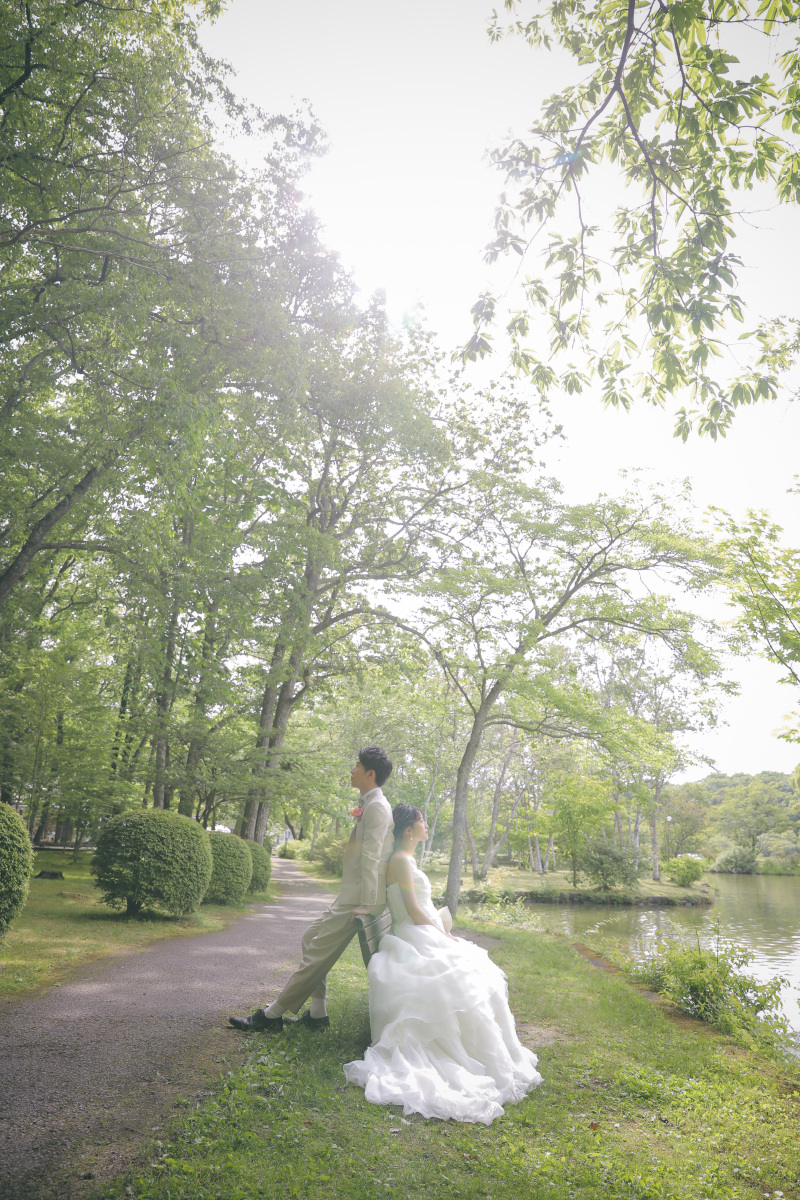 背中合わせに♪