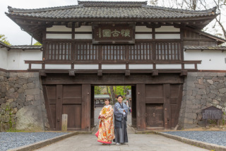 洋装も和装も盛り沢山！！②