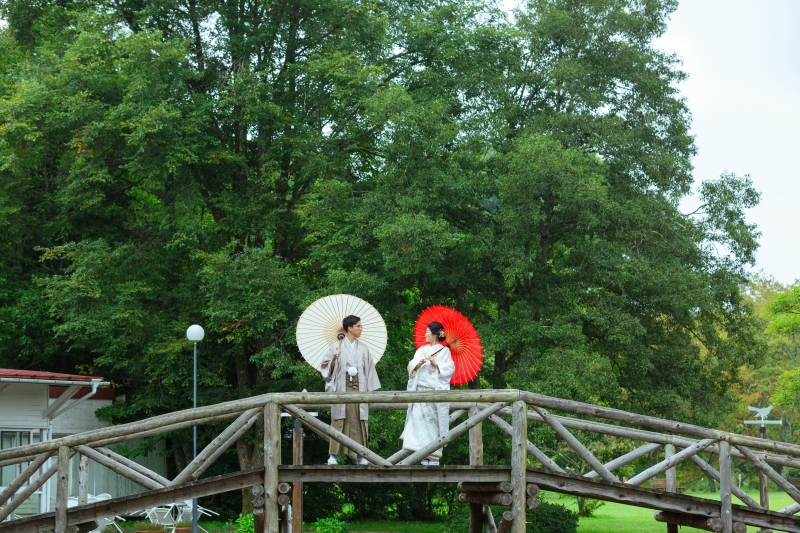 和傘が映えます。