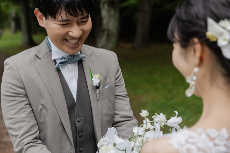 優しい笑顔の新郎様