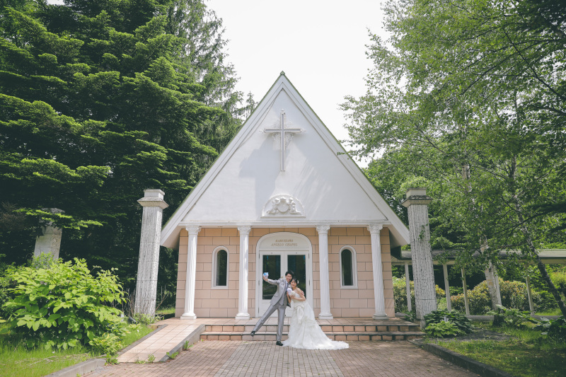 森の中のいチャペル♡