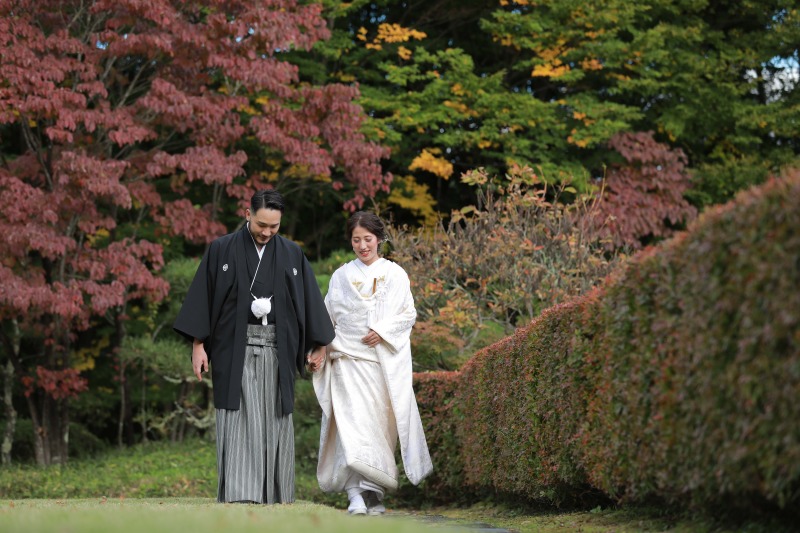 手を繋いでお散歩