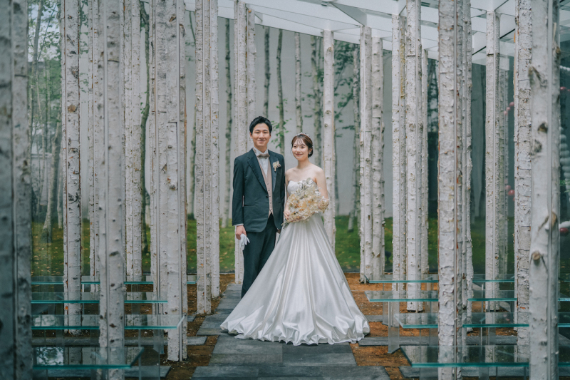 【アルバムもデータも♪全てついてくる】ドレスでチャペル&お好きな1か所フォトプラン◇300カット全データ&30Pアルバム付