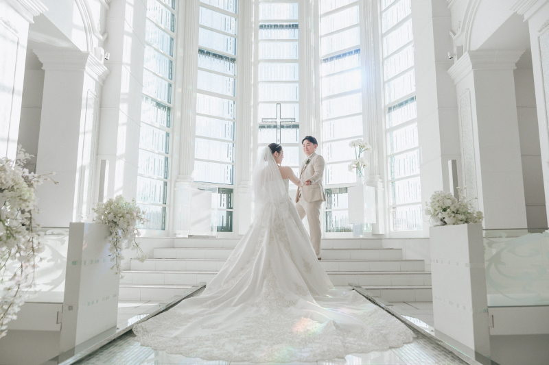 純白の大聖堂で