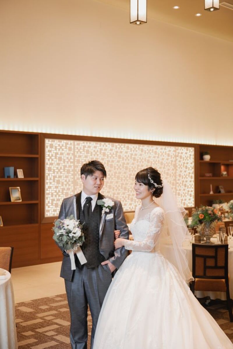 披露宴のように