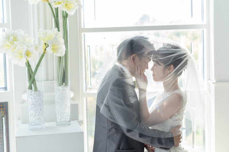 【チャペルフォト】真っ白な大聖堂×白亜の大階段フォト♪