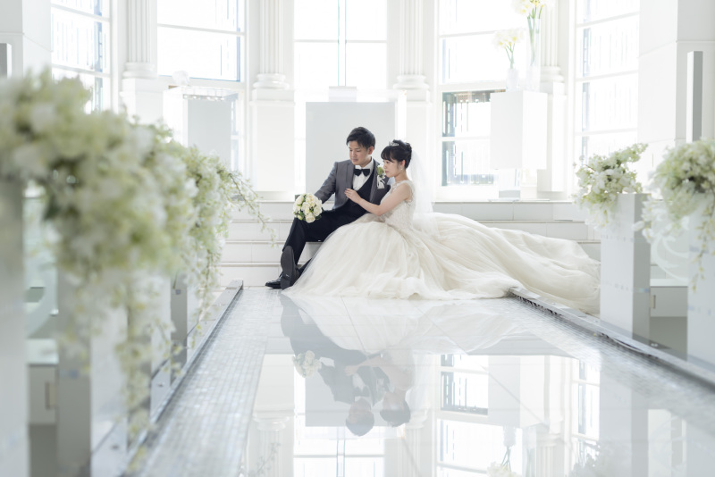 クリスタルのバージンロードに注目!