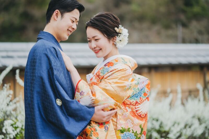 式場+ロケーション2ヶ所撮影プラン＜和洋各1点+ヘアメイク+全データ+20Pアルバム＞